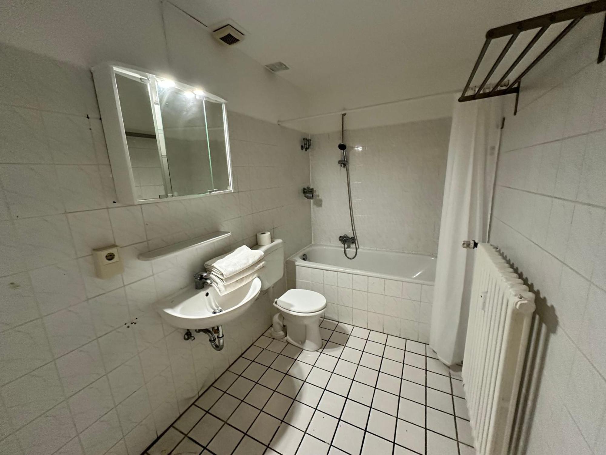 Loft Living - - Ehrenfeld