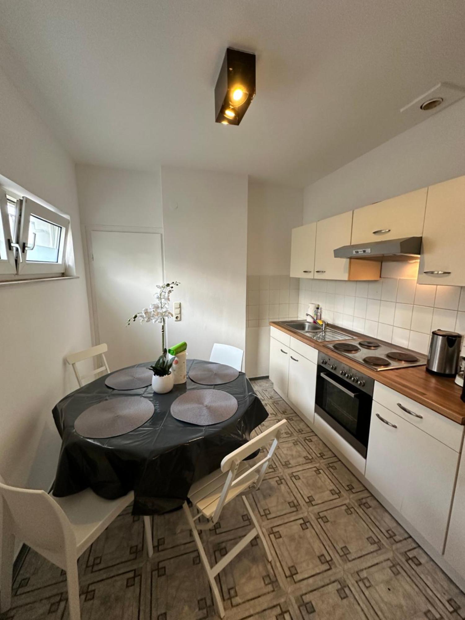 Loft Living - - Ehrenfeld Apartment *